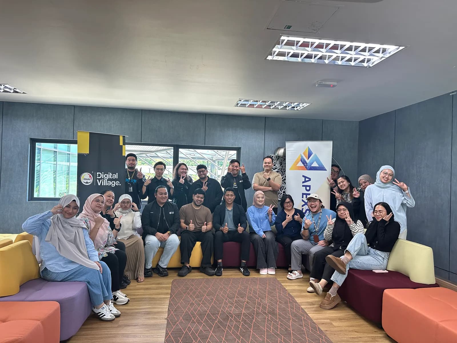 Peserta daripada sesi latihan terdahulu