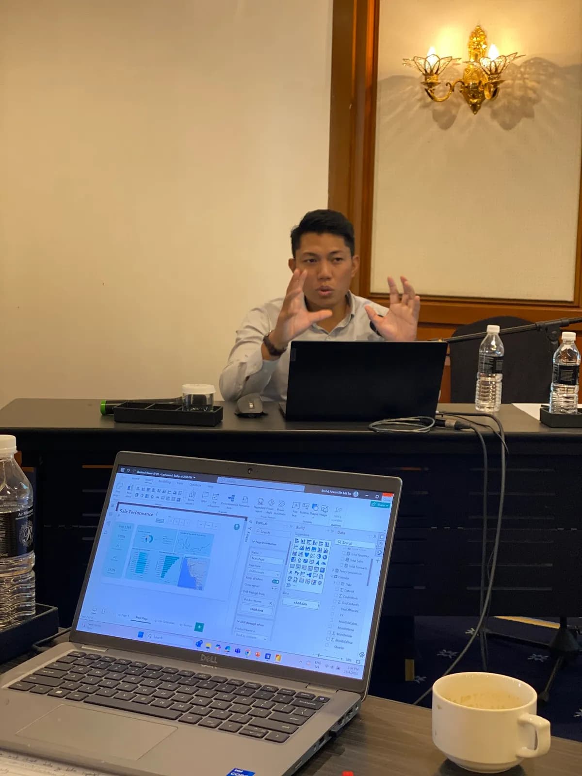 Demonstrasi Power BI semasa latihan